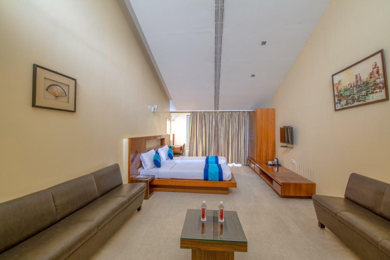 Mint Koregaon Park Next To Osho Ashram Pune Dış mekan fotoğraf