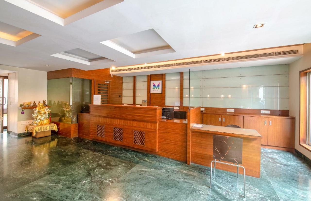 Mint Koregaon Park Next To Osho Ashram Pune Dış mekan fotoğraf