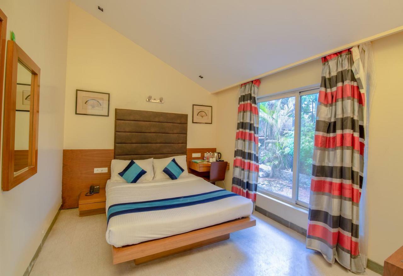 Mint Koregaon Park Next To Osho Ashram Pune Dış mekan fotoğraf
