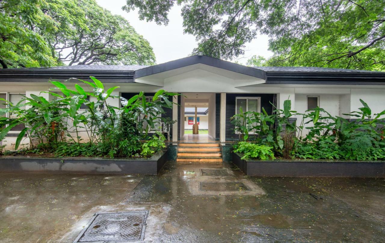 Mint Koregaon Park Next To Osho Ashram Pune Dış mekan fotoğraf
