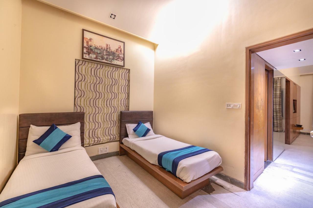 Mint Koregaon Park Next To Osho Ashram Pune Dış mekan fotoğraf